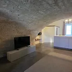 La Grotta - Vecchia, Vista Mare